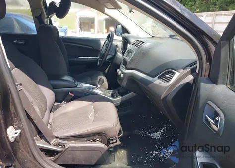 2012 Dodge Journey Sxt z USA, uszkodzony, nr VIN 3C4PDCBG0CT352887